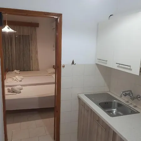 Apartmán Pashalidou 1 Nea Roda